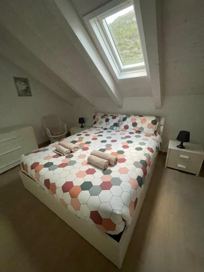 Apartament A Casa Di Laura Finale Ligure Zewnętrze zdjęcie